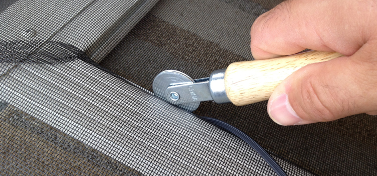 metal screen door repair in Hughson